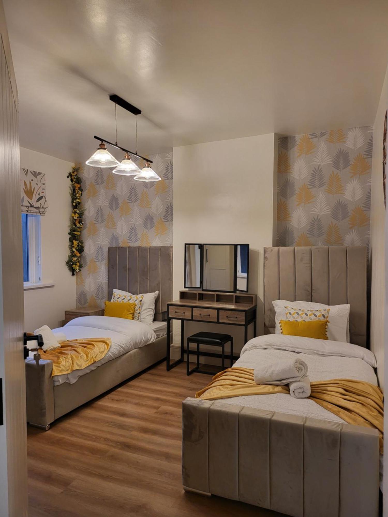 Country Style Modern Self Catering 3 Bedroom Bungalow In Блэкпул Экстерьер фото